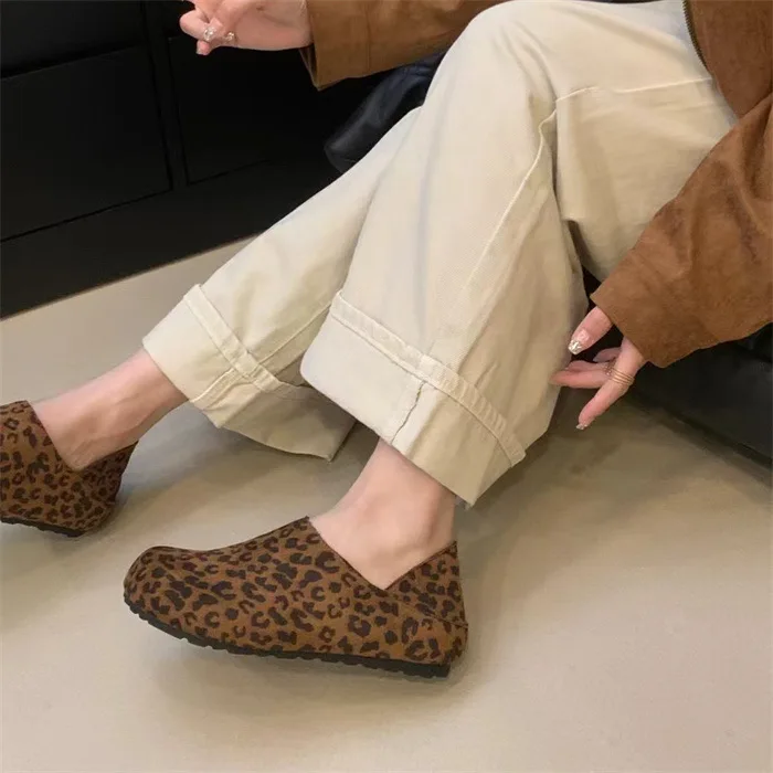 Повседневная женская обувь без шнуровки мягкие лоферы с круглым носком и мехом