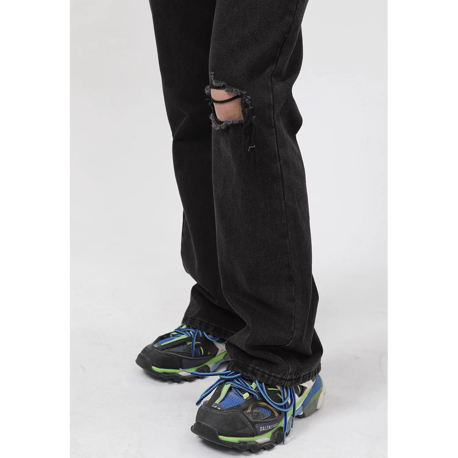 Four Seasons Korean Version Loose Hole Micro-Flare Design Jeans Men's Wide Leg Pants Men's Streetwear Ins Hot Sale Men Clothing