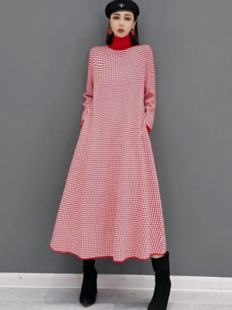 

Женское платье-свитер в клетку URIOR, красное и серое платье с высоким воротником, осень 2023