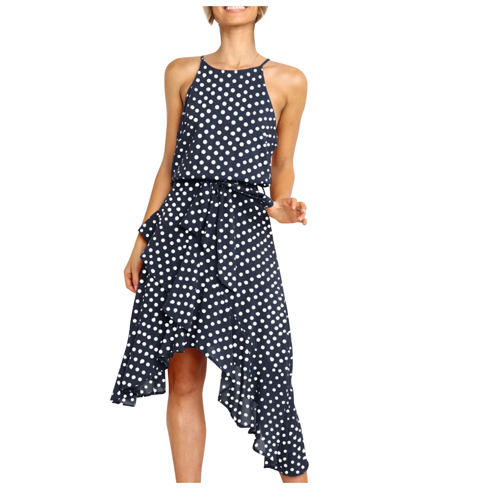 

Женское длинное платье с открытыми плечами и лямкой на шее