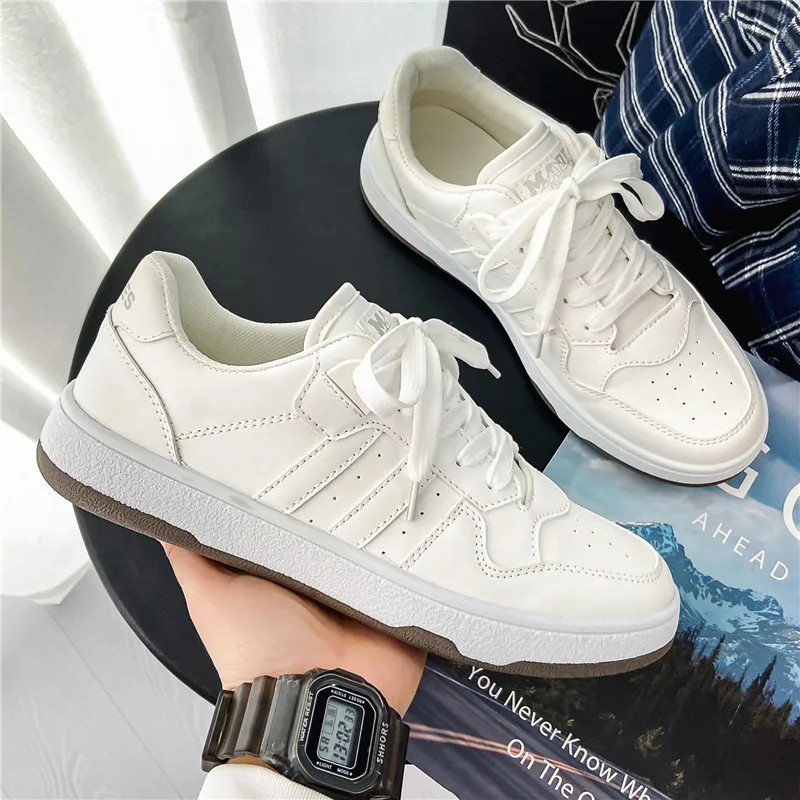 

Board shoes men's four seasons casual men's shoes fashion small white shoes men's trendy hundred take breathable sports shoes