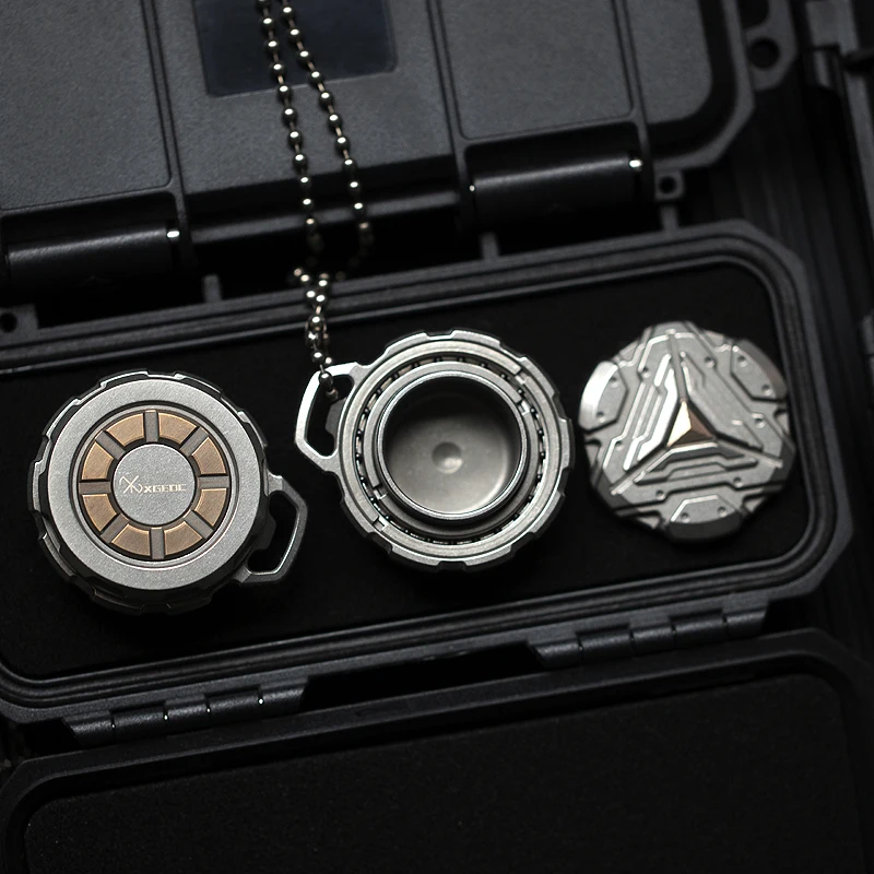 Titanium Alloy EDC Multifunctional Waterproof Warehouse Necklace Pendant Candy Box Pill Box Fidget Spinner