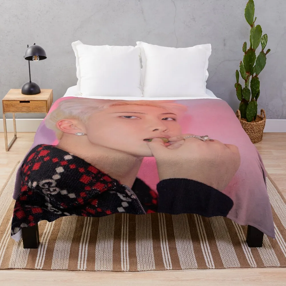 

RM Throw Blanket large fluffy plaid decorative blankets Blanket fleece throw blanket fur