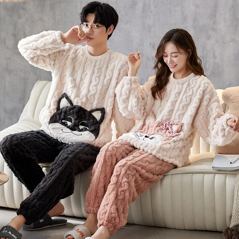 2022 New Couple's pyjamas set coral velvet Winter lovely maiden and velvet thick men's casual flannel housewear set