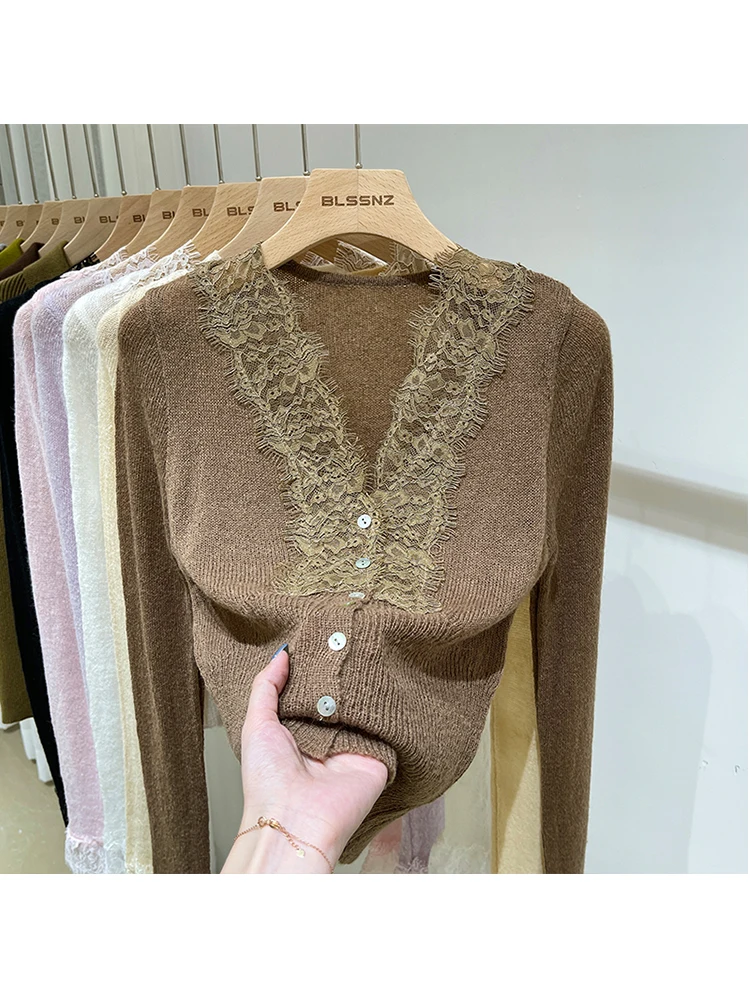 

Women's V-neck Lace Long-Sleeved Cardigan Top 2023 Spring New Patchwork Slimming Solid Color Design Sweater Female Clothes
