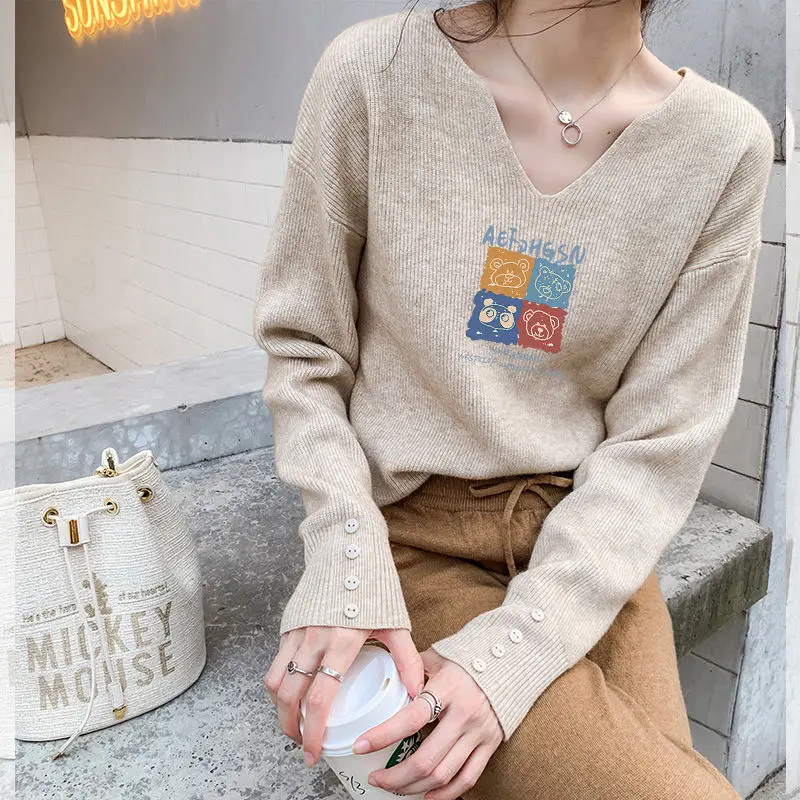 Новинка 2024 осенне-зимняя теплая мягкая корейская версия с v-образным вырезом