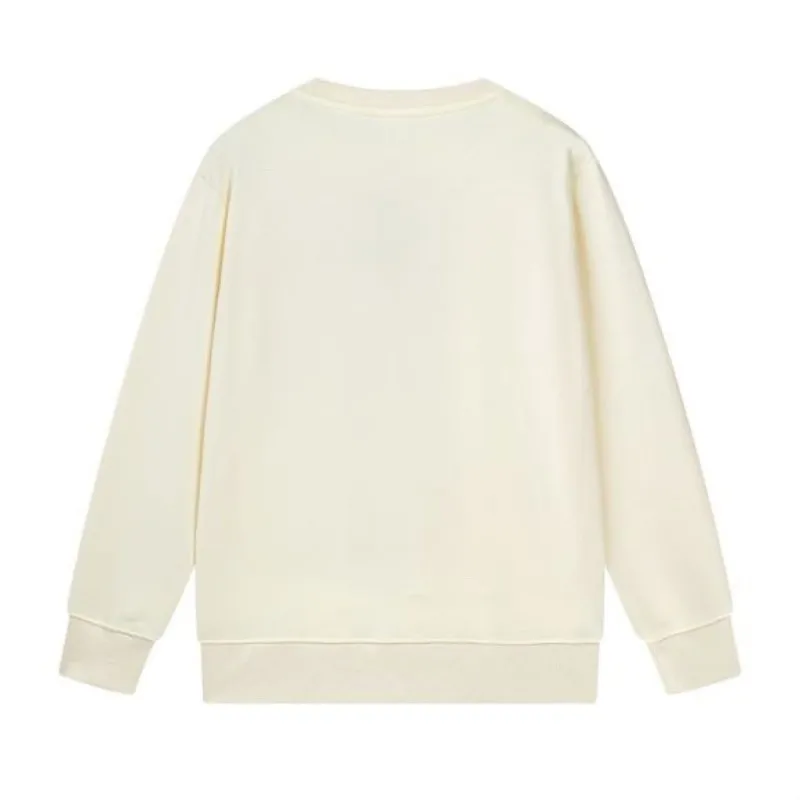 Рисунок 5 - Женский осенний свитер с вышивкой