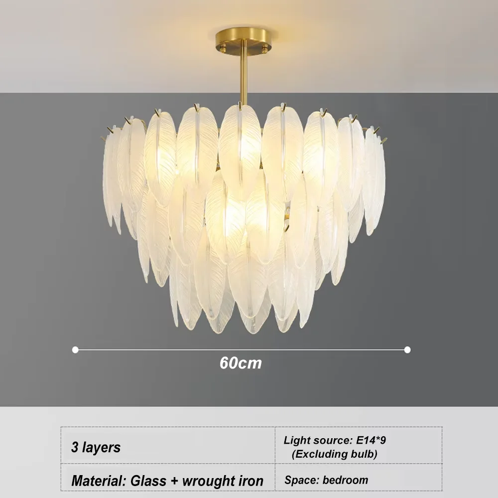 

Французская подвесная люстра с перьями