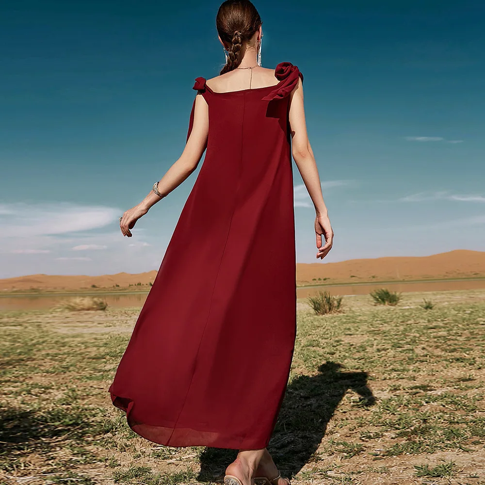 New European and American dark red sleeveless lace-up dress Dubai dress with diamonds travel fashionable Muslim women's dress