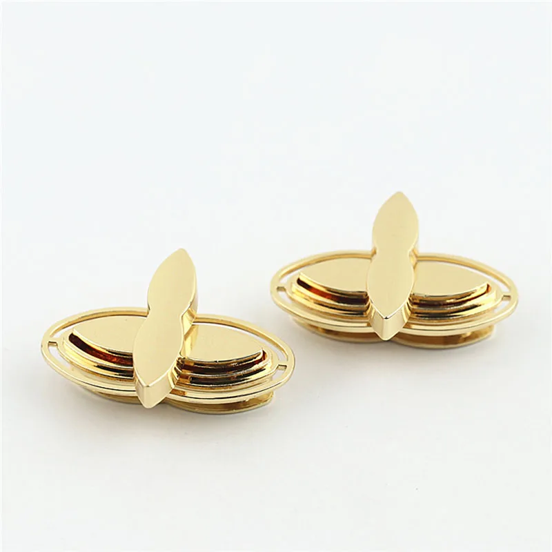 10Pcs Leaf Shape Metal Twist Lock Clasp Bag Closure Lock Buckle DIY Handbag Replacement Snap Turn Buckles Decoration Accessories
