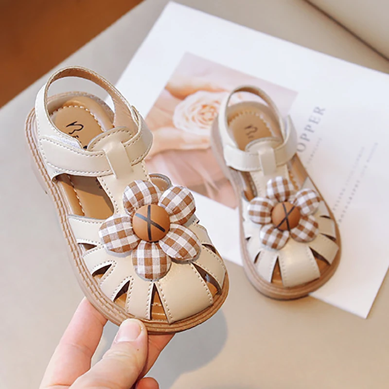 baby girls Sandals Bow Shoes For Kids Girls Flip Flops Jelly Sandals Shoes Child Slip on Flat Sandals Little Girl Footwear Shoes