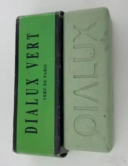 

Полировальная восковая паста для металла