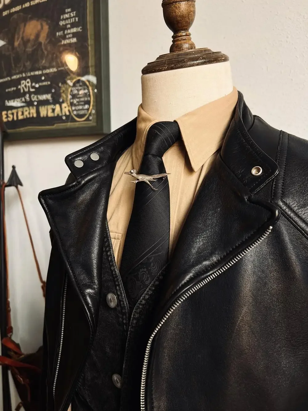 Мужская винтажная тонкая куртка из овчины растительного дубления с тупой