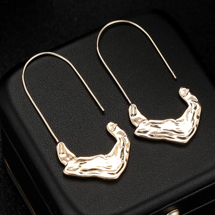 

Wind street fashion copper plated 14K real gold geometric simplicity temperament niche exquisite design sense Earrings