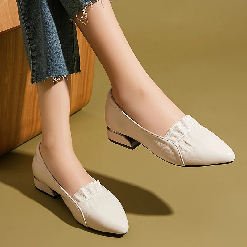 

Womens Single Shoes Square Low Heel Work Shoes Spring/Autumn Loafers Women Pointed Toe Pumps Shoes for Wedding Women