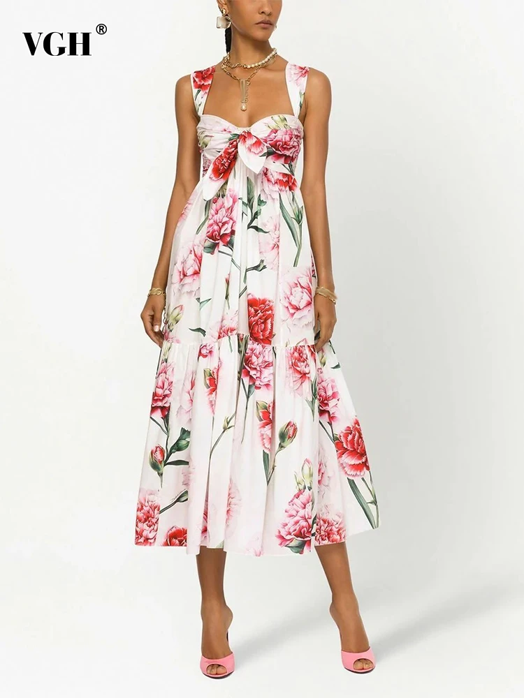 

Женское платье с квадратным вырезом, открытой спиной и высокой талией