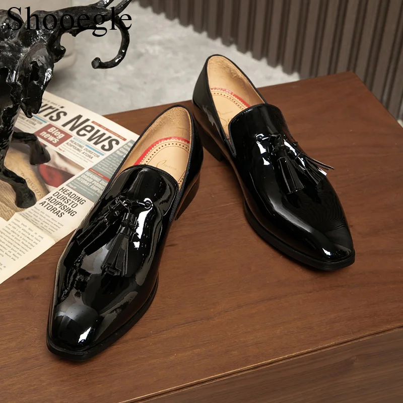 Men Dress Leather Shoes Slip on Patent Leather Mens Casual Oxford Shoe Moccasin Glitter Male Footwear Pointed Toe Shoes for Men 6 Men Dress Leather Shoes Slip on Patent Leather Mens Casual Oxford Shoe Moccasin Glitter Male Footwear Pointed Toe Shoes for Men 6