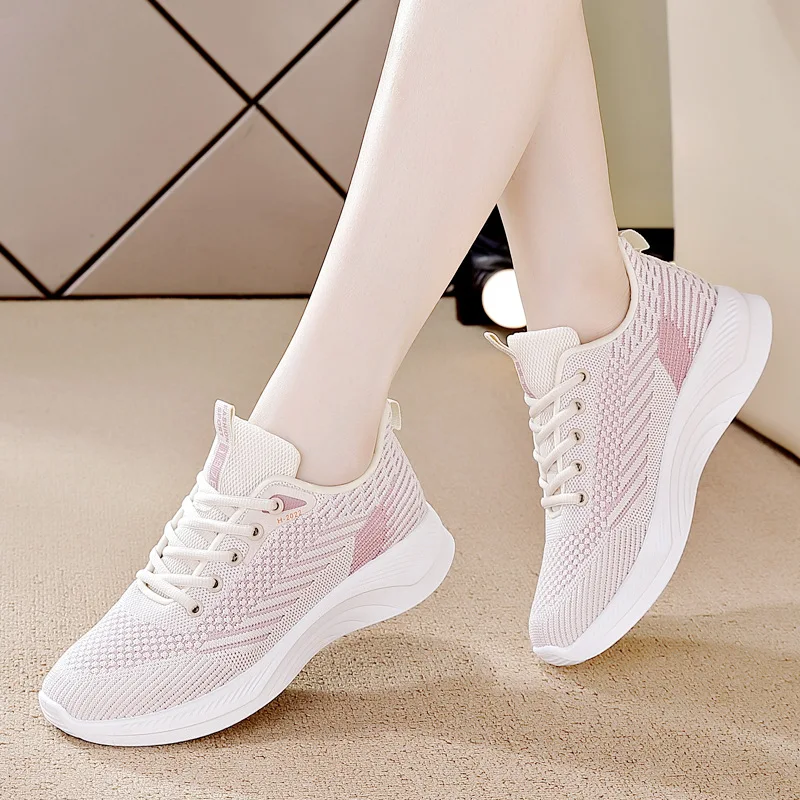 2023 Spring New Sports Shoes Women's Comfortable Running Shoes Soft Sole Tourism Women Shoes Not Tired from Long Standing Shoe