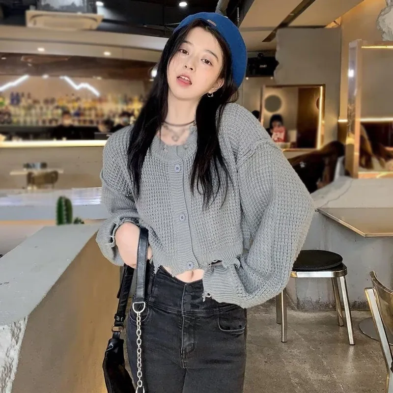 Женский винтажный кардиган оверсайз серый трикотажный однотонный с длинными