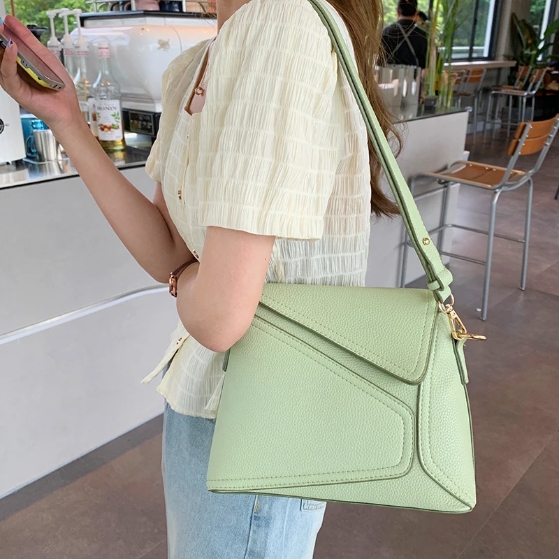 

Large Capacity Shoulder Bag Women's Summer Pu Leather Handbag Women's Fashion Designer Geometric Solid Color Underarm Bag Bolso