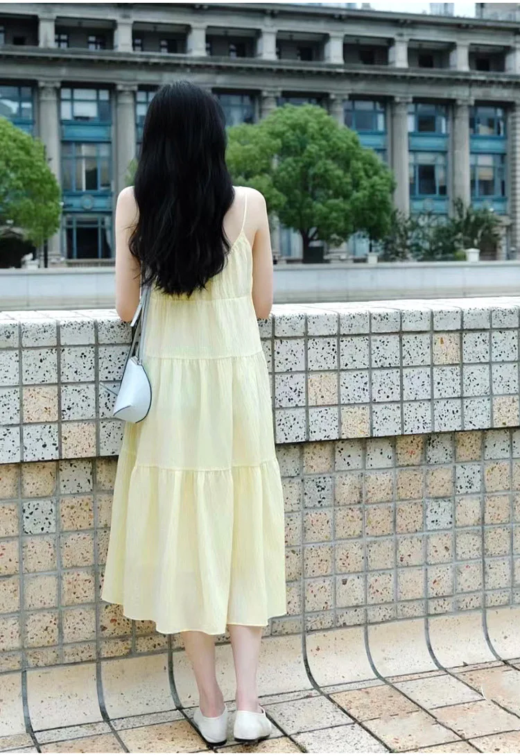 

Sling Dress Women Pearl Satin Silk Loose Sunscreen Top + Spaghetti Strap Skirt Suit 2022 Summer Early Autumn