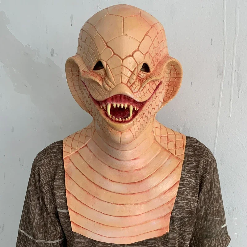 Латексная маска-змея со знаками зодиака