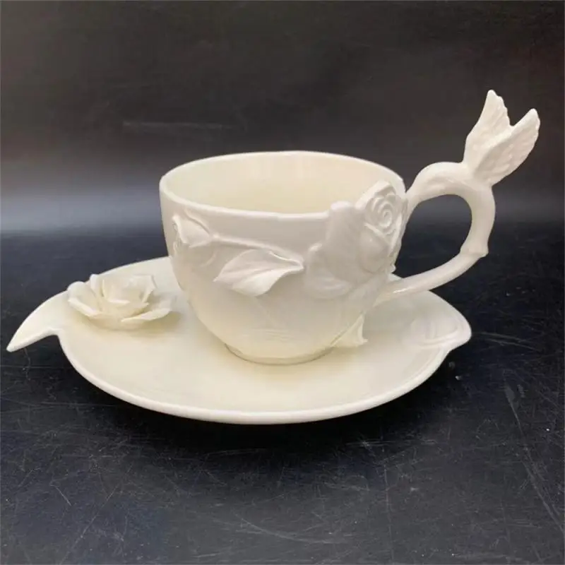 

Embossed Mug Ceramic Plate Three-dimensional Sense High Quality Dessert Plate Classical Allusion Porcelain Is Fine And Durable