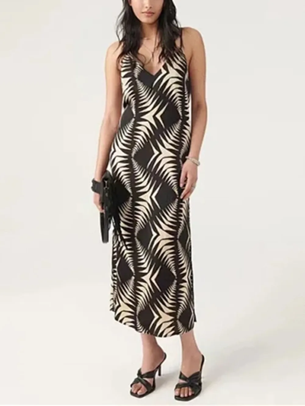 

Женское платье на бретельках с V-образным вырезом, без рукавов