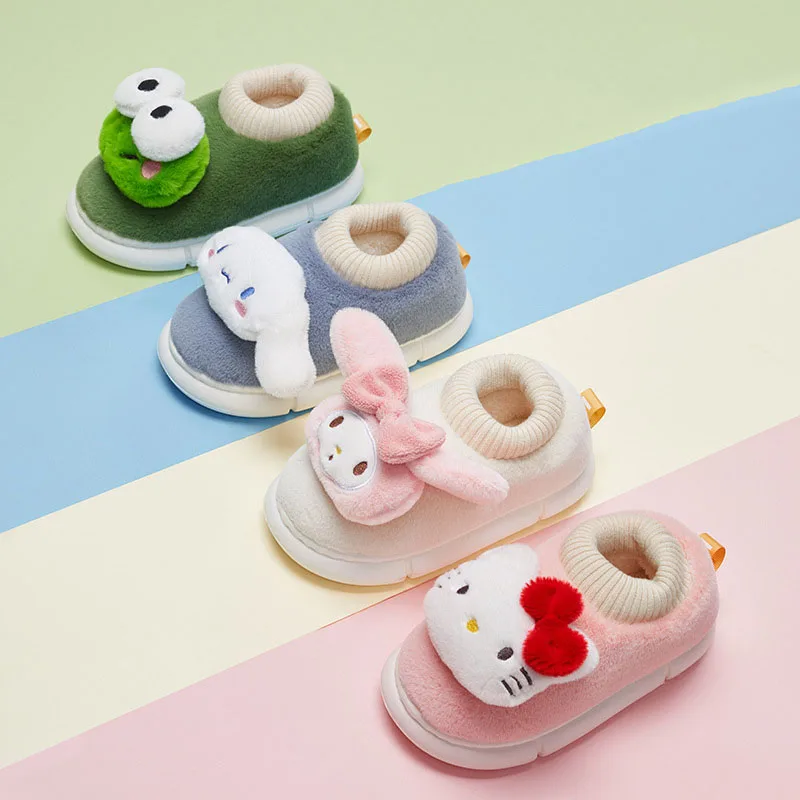 

Симпатичные хлопковые туфли Sanrio, милые детские Нескользящие плюшевые зимние теплые туфли Hello Kitty Mymelody Cinnamoroll для девочек, рождественский под...