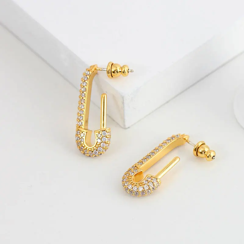 

Spring European and American retro brass diamond earrings feminine temperament paper clip-shaped 925 silver needle earrings