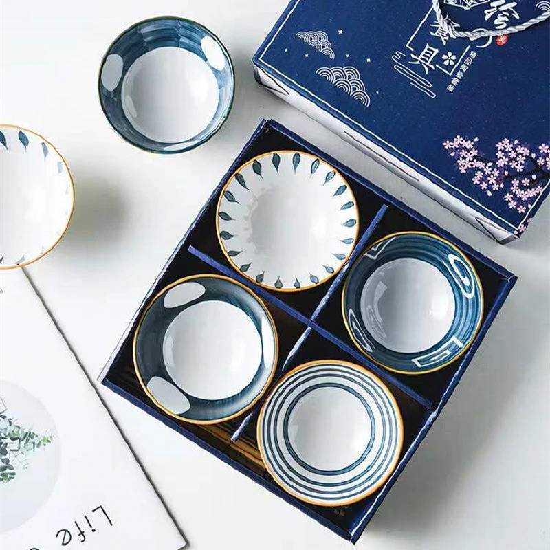 4 Pieces / Set of Ceramic Tableware lucky Fortune Cat Tableware Set Blue And White Porcelain Bowl Ceramic Bowl Gift Box Tablewar