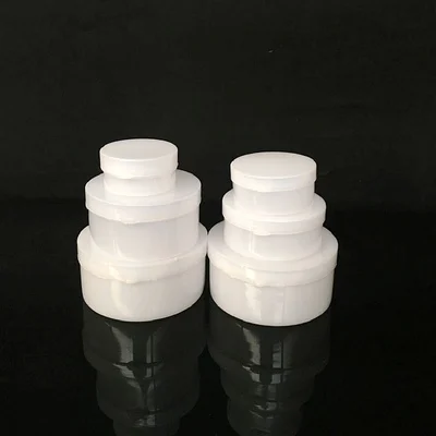 

Wholesale 100Pcs (5g/20g/30g/50g) White Plastic Refillable Bottles Cosmetic Empty Cosmetic Jars Eye Shadow Face Cream Container