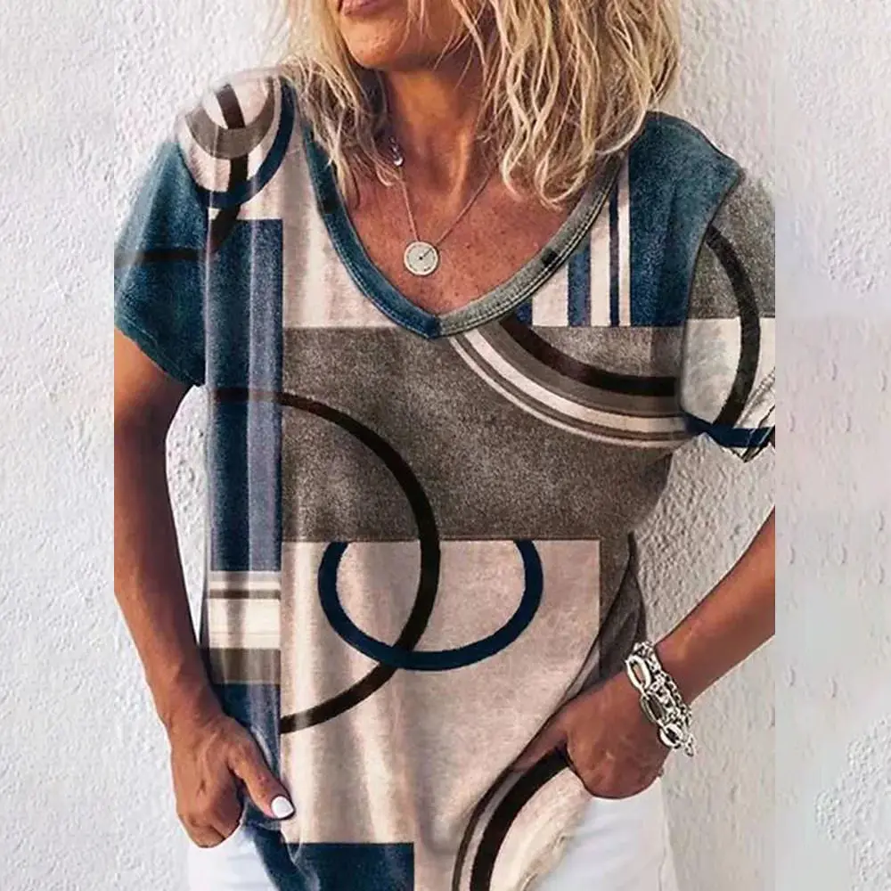 

Женская футболка с коротким рукавом, V-образным вырезом и 3D-принтом