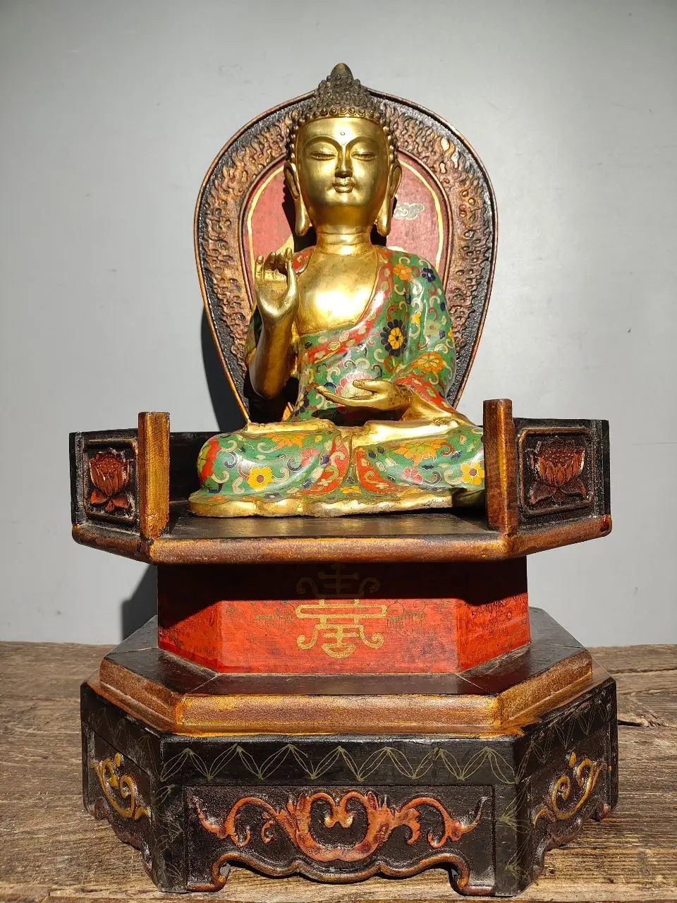 

19"Tibetan Temple Collection Old Bronze Cloisonne Shakyamuni Sitting Buddha lacquerware Buddhist Niche Worship Hall Town house