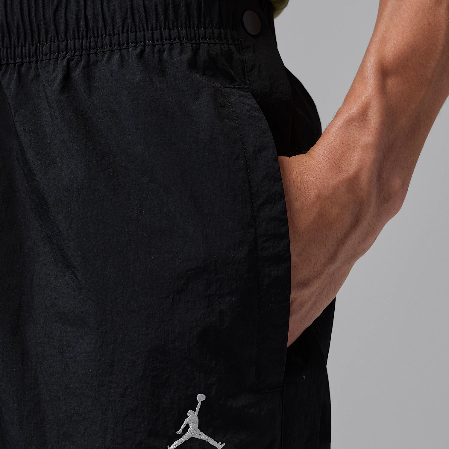 Оригинальные мужские классические брюки Nike Jordan Brooklyn на шнуровке, модель IF1952-010 (art.: 3920dcde0489c) - 3920dcde0489c