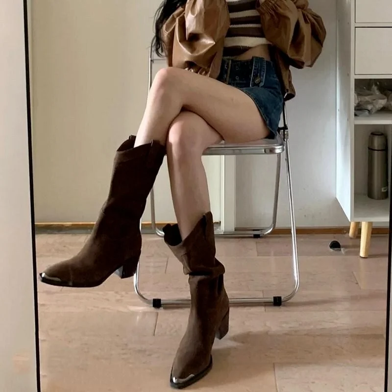 Western Boots Women's Thick Heel Metal Pointed Toe 2022 Autumn and Winter New Piledui Boots V-mouth Boots Retro Cowboy Boots