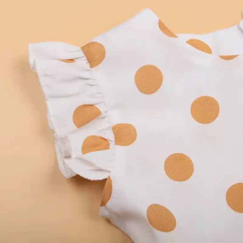 Семейный комплект платья в горошек для мамы и дочки с оборками на рукавах одежда