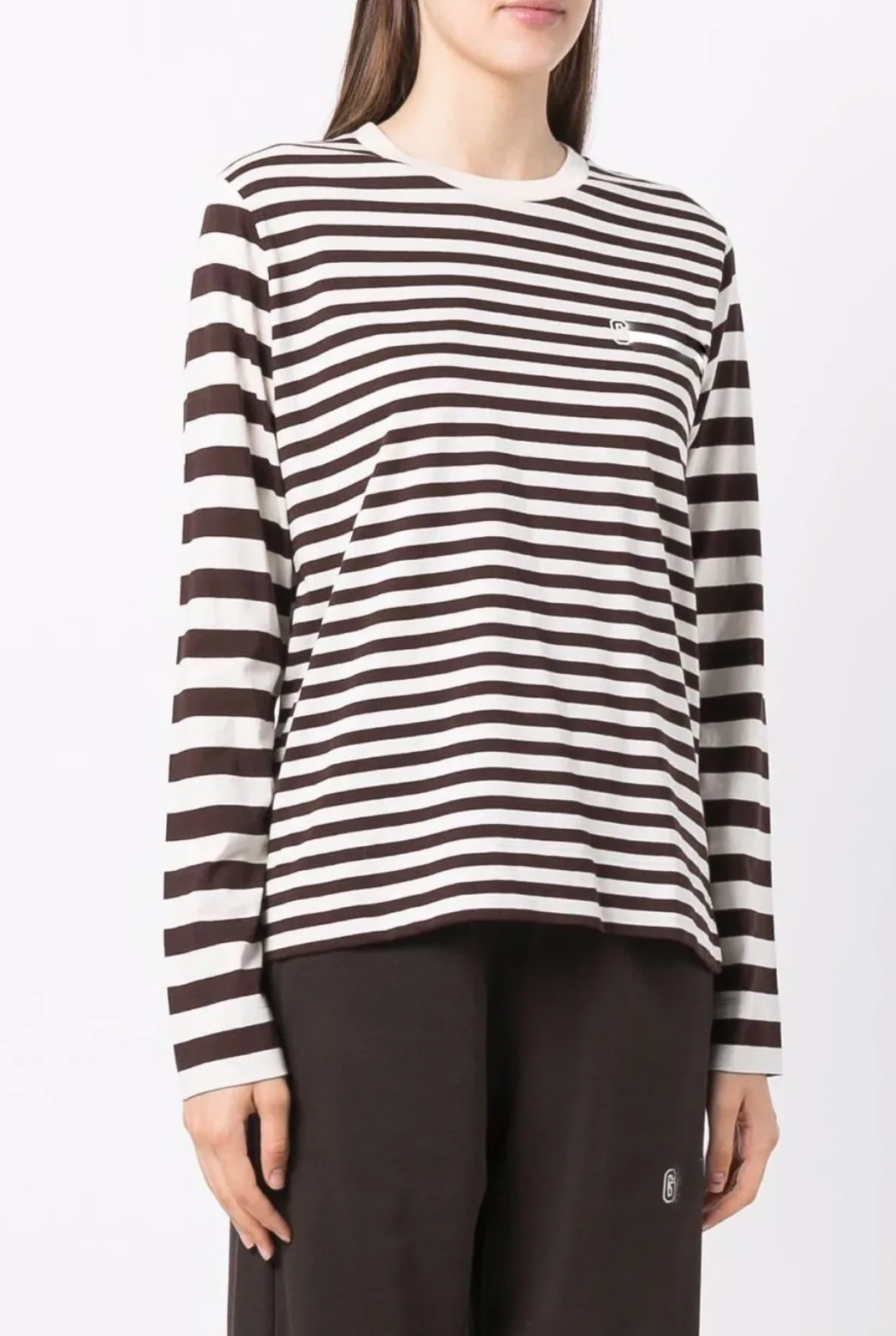 

Женская футболка, осень 2021, двухцветная полосатая футболка с круглым вырезом и буквенной вышивкой, облегающий универсальный топ из 100% хлопк...