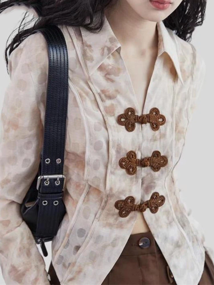 

Весенняя женская блузка с отложным воротником и пуговицами, Повседневная модная шикарная футболка, облегающие Топы с длинным рукавом, Новый китайский стиль