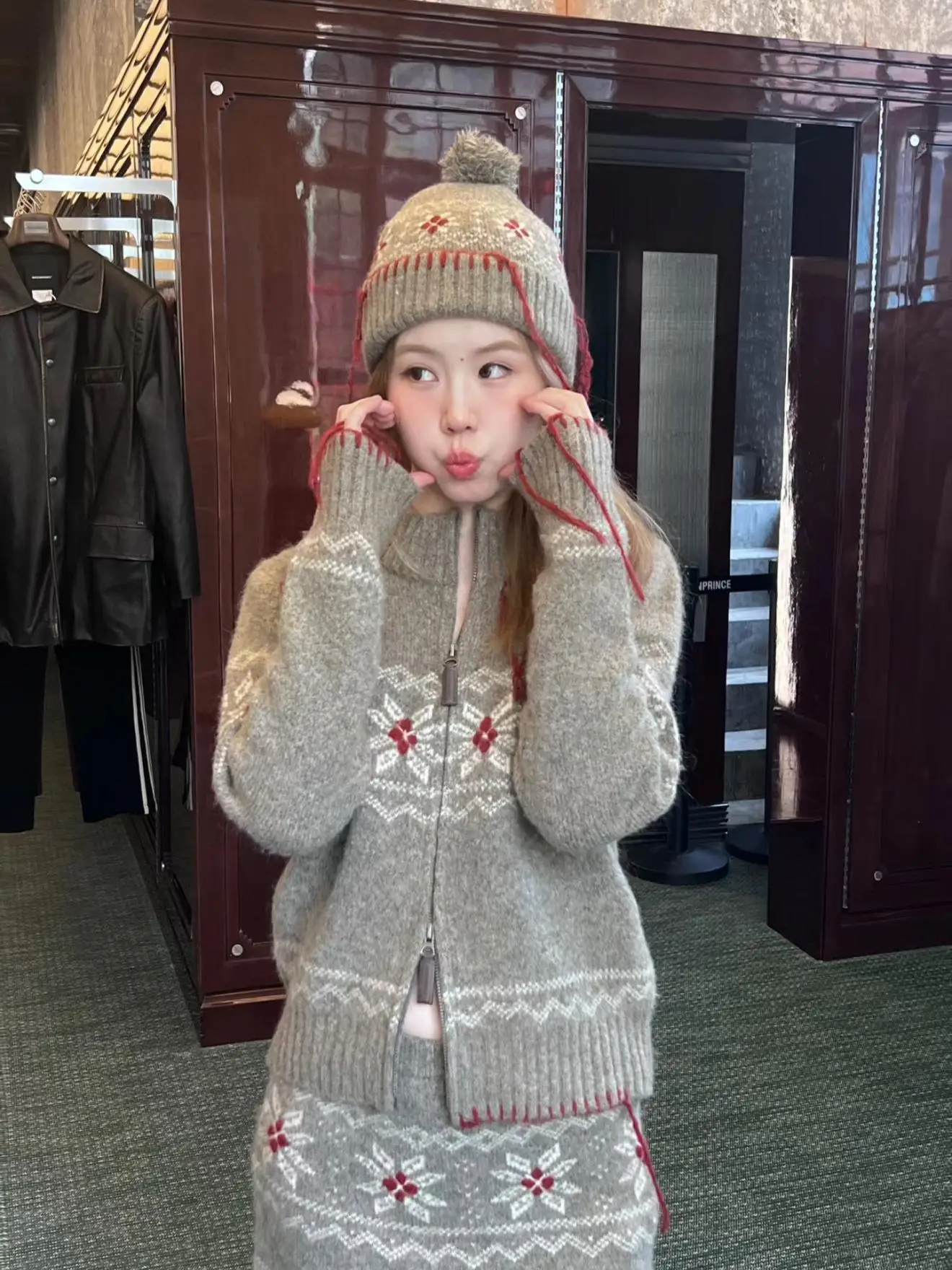 24ss новый зимний рождественский свитер со снежинками верхняя одежда женский