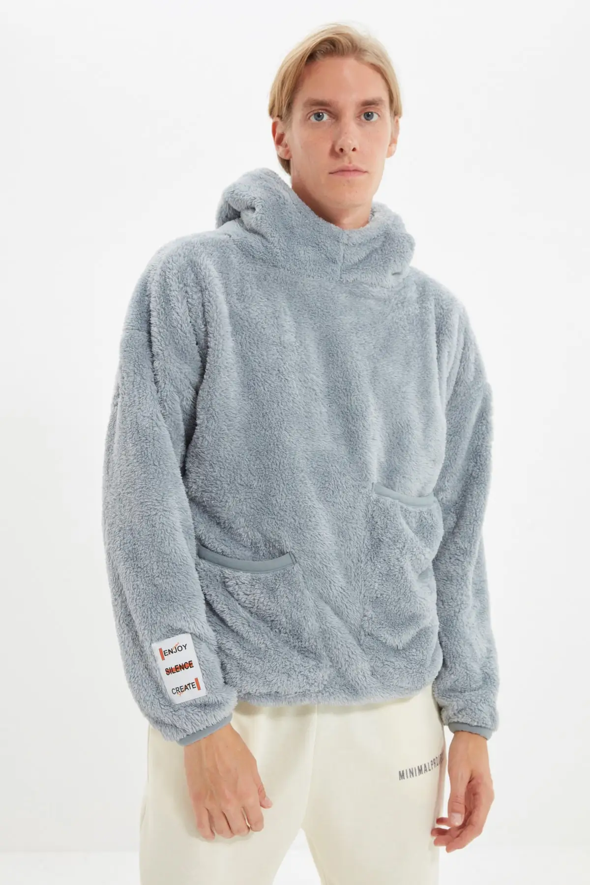 

Trendyol Unisex Plush Oversize Sweatshirt TMNAW22SW1708