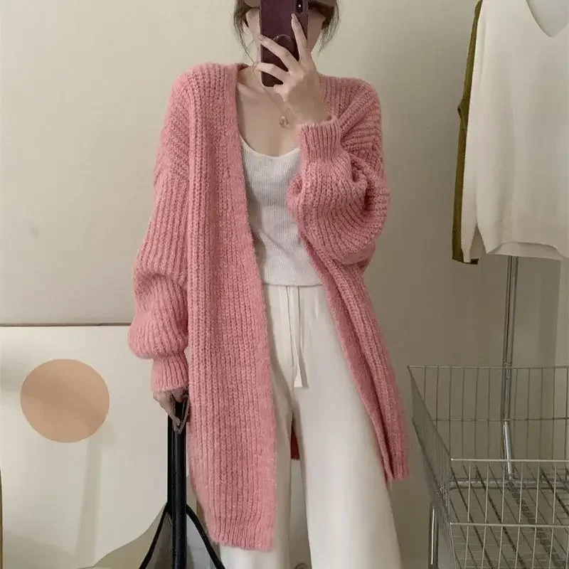Облегающий вязаный кардиган средней длины свободного кроя свитер в свободном
