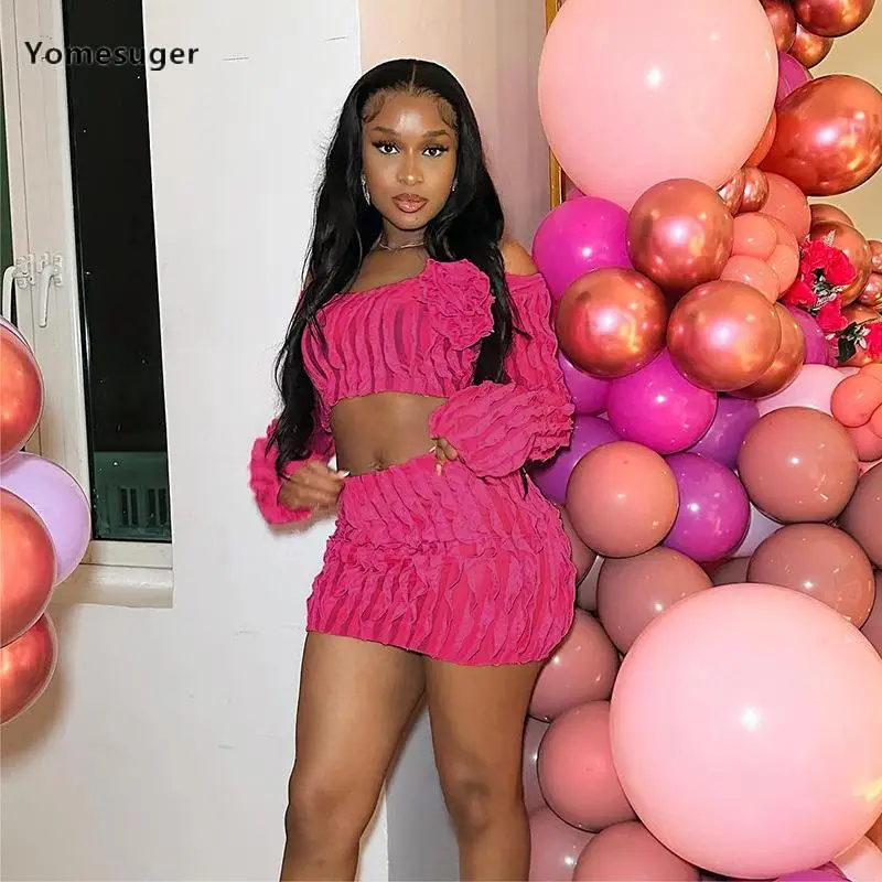 

Женский костюм с рюшами Yomesuger, укороченный топ с цветочным рисунком и облегающая мини-юбка, модный уличный комплект из двух предметов, 2023