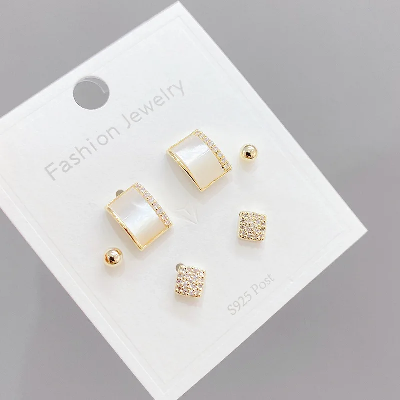 

One Card Three Pairs Combination Set Fashion Set Storage Ear Studs Sterling Silvers Needle Earrings for Women