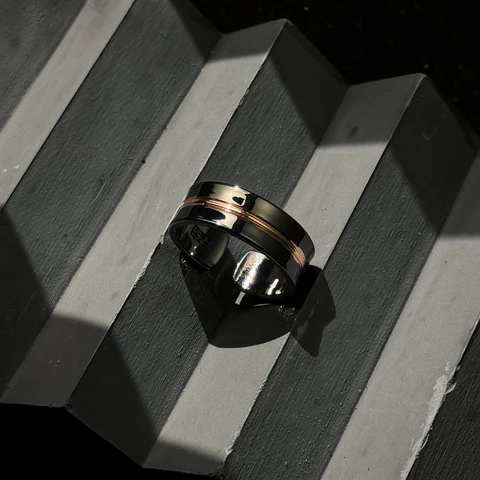 Регулируемое кольцо LENNIK The One and Only, медное, чёрно-золотой