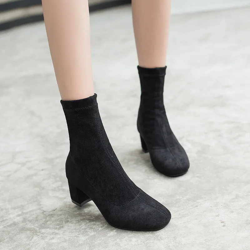 

Autumn and winter Pop women's comfortable shallow mouth pointed boots women's zipper simple sweet wild boots Nice