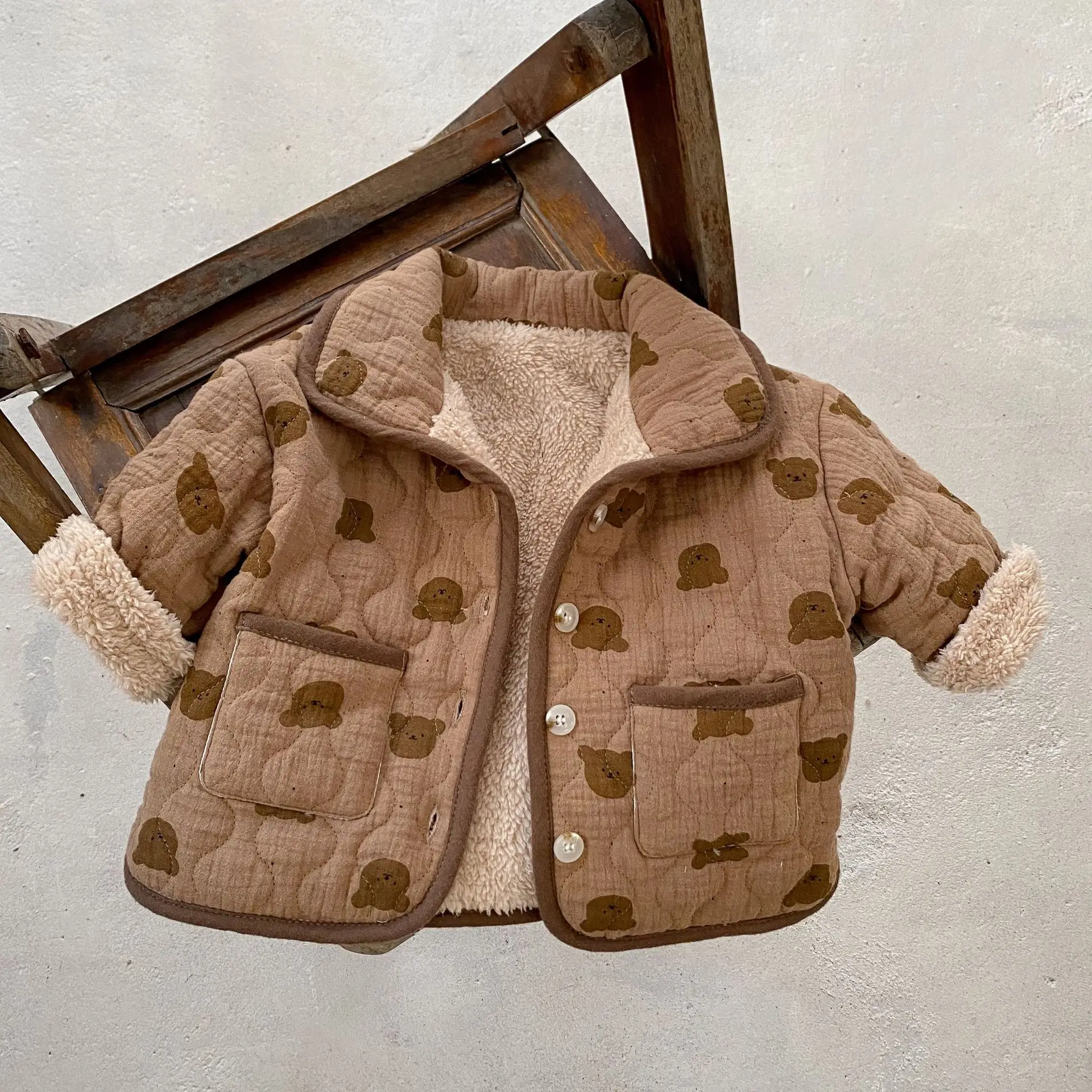 

2023 Winter Children's Cotton-padded Coat Full of Printed Cute Bear Thickened Padded Jacket Baby Baby Quilted Plus Velvet Coat