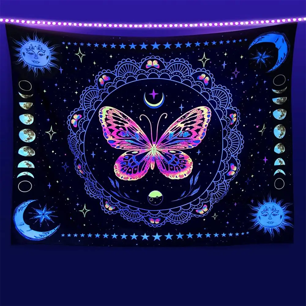 

Черная бабочка, розовый гобелен, искусственная кожа, черная и белая УФ-реактивная мандала, бохо, солнце и искусственная кожа