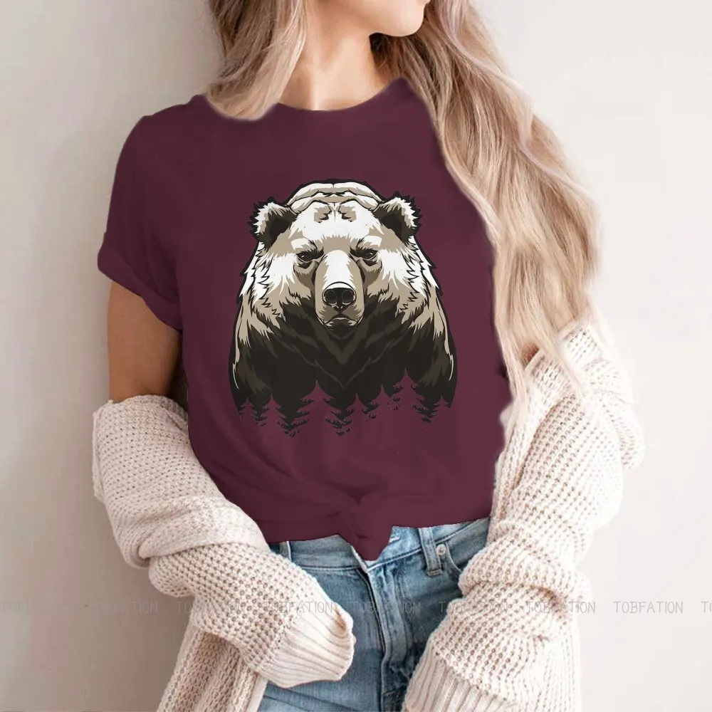 

Футболка с круглым вырезом «гризли в лесу»