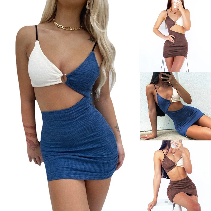 

Женское мини-платье на тонких бретельках, с рюшами и открытой спиной